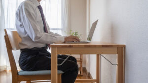 Good Posture At Work Desk